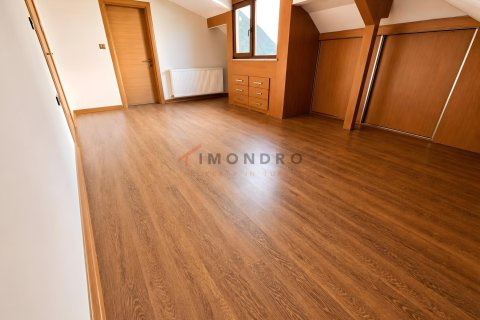 4+1 Lejlighed  i Beyoglu, Istanbul, Tyrkiet Nr. 237987 - 28