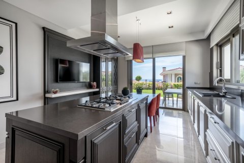 Продажа квартиры  в Бейликдюзю, Стамбуле, Турция 2 комн., 66м2, №237863 – фото 12