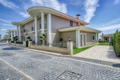 Продажа квартиры  в Бейликдюзю, Стамбуле, Турция 2 комн., 66м2, №237863 – фото 5