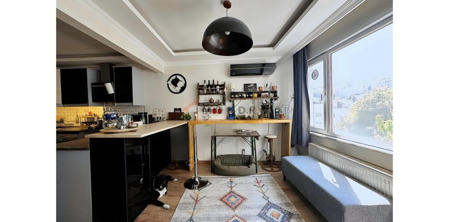 Квартира  3+1 в Бейоглу, Стамбул, Турция №221285