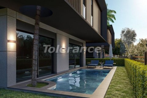 5+1 Villa i Izmir, Tyrkia Nr. 138625 - 2