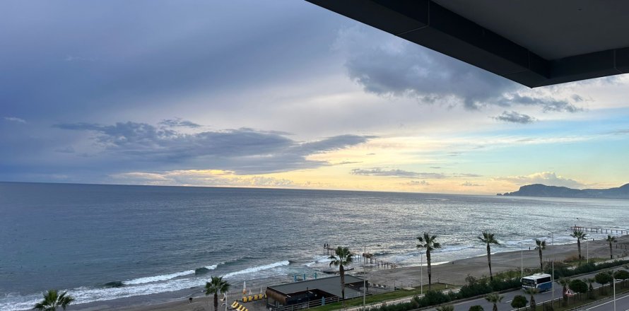 2+1 Wohnung  in Mahmutlar, Antalya, Türkei Nr. 217897