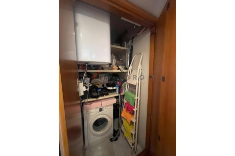 2+1 Wohnung in Besiktas, Istanbul, Türkei Nr. 215408 - 9
