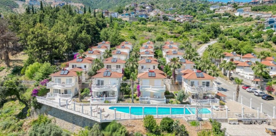 ویلا در Tepe، Alanya ، ترکیه 179 متر مربع. شماره 212723