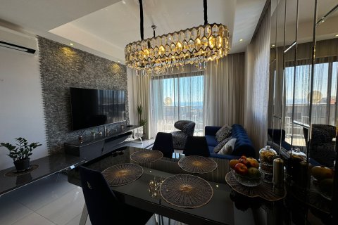 2+1 Lejlighed  i Mahmutlar, Antalya, Tyrkiet Nr. 221700