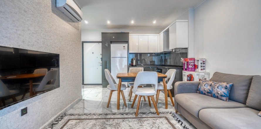 1+0 Apartment  in Oba, Antalya, Turkey No. 225027