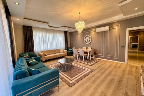 4+1 Leilighet  i Mahmutlar, Antalya, Tyrkia Nr. 221854 - 3