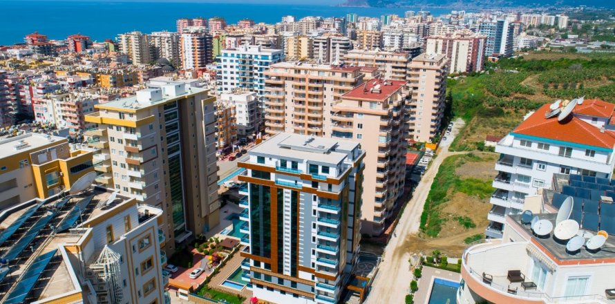 1+1 Lägenhet i Mahmutlar, Antalya, Turkiet Nr. 213675