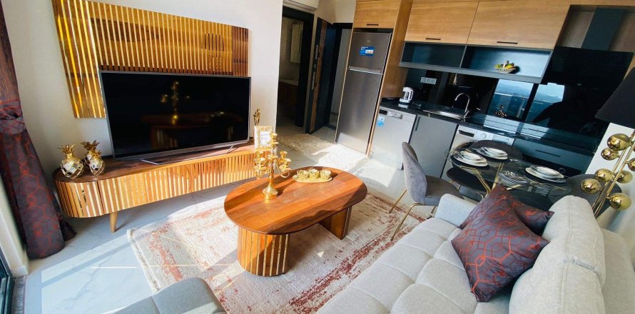 1+1 Leilighet  i Mahmutlar, Antalya, Tyrkia Nr. 216414
