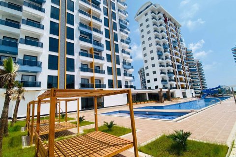 1+1 Leilighet  i Mahmutlar, Antalya, Tyrkia Nr. 216414 - 15