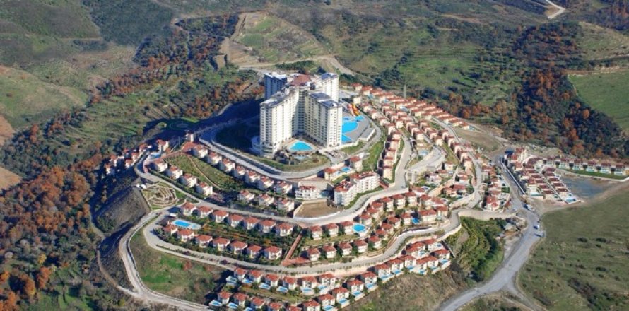 آپارتمان در  Antalya ، ترکیه 2 خوابه ، 135 متر مربع.  شماره 222744