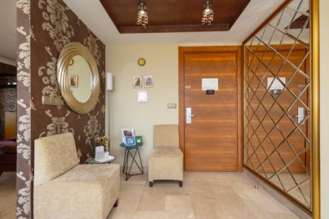 آپارتمان در  Antalya ، ترکیه 2 خوابه ، 135 متر مربع.  شماره 222744 - 2