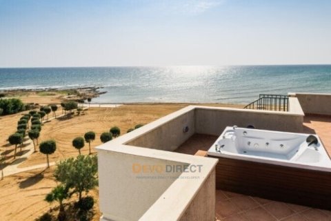 Apartment for sale in Lefke, Guzelyurt, Northern Cyprus, 2 bedrooms, 81m2, No. 225582 – photo 19