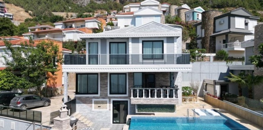 3+1 Villa  i Antalya, Tyrkiet Nr. 222849