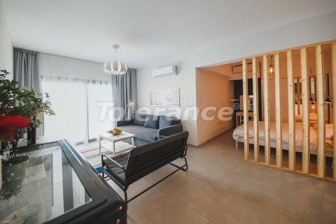 Продажа квартиры в Фамагусте, Северный Кипр студия, 51м2, №106397 – фото 7