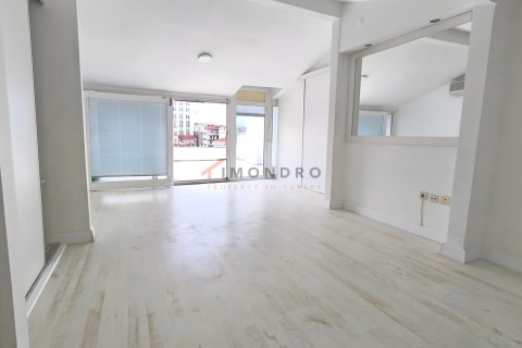 Продажа квартиры в Бейоглу, Стамбуле, Турция 2+1, 135м2, №223239 – фото 16