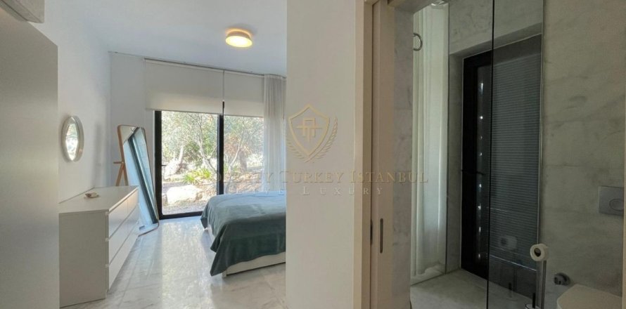4+1 Villa  i Gumusluk, Mugla, Turkiet Nr. 212868