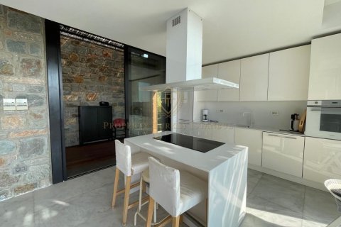 4+1 Villa  i Gumusluk, Mugla, Turkiet Nr. 212868 - 12