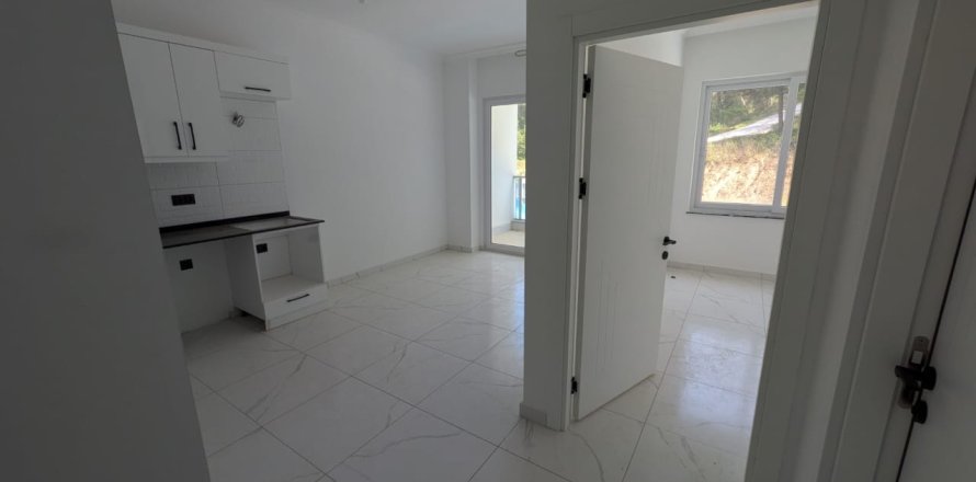 1+1 Leilighet  i Alanya, Antalya, Tyrkia Nr. 228242