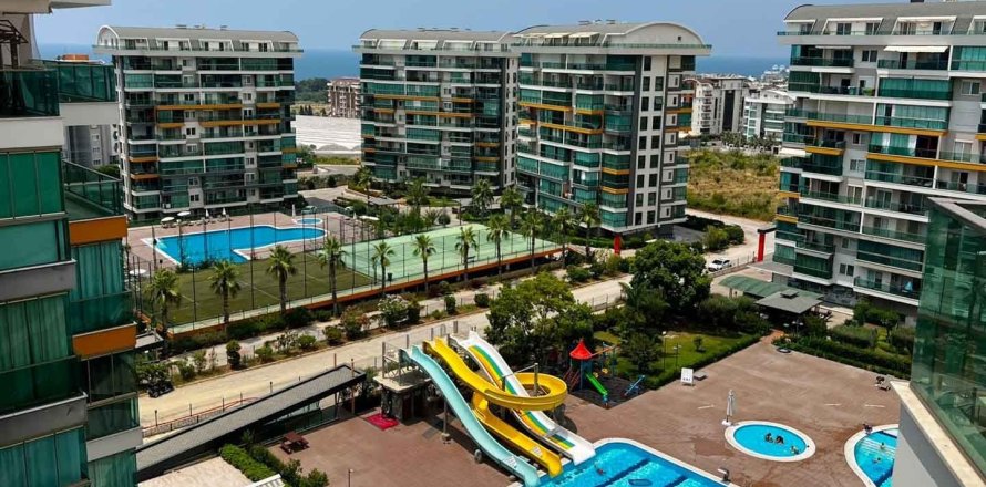 1+1 Apartment in Avsallar, Antalya, Turkey No. 228686