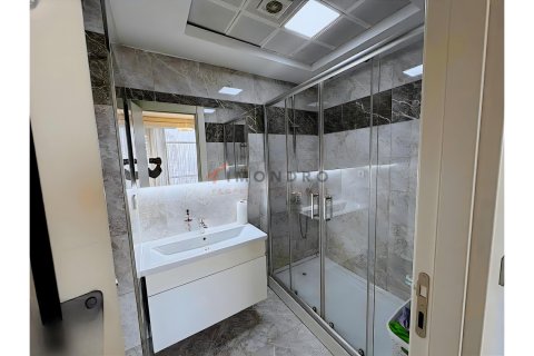 Apartment for sale in Kadikoy, Istanbul, Turkey, 3 bedrooms, 138m2, No. 212666 – photo 20