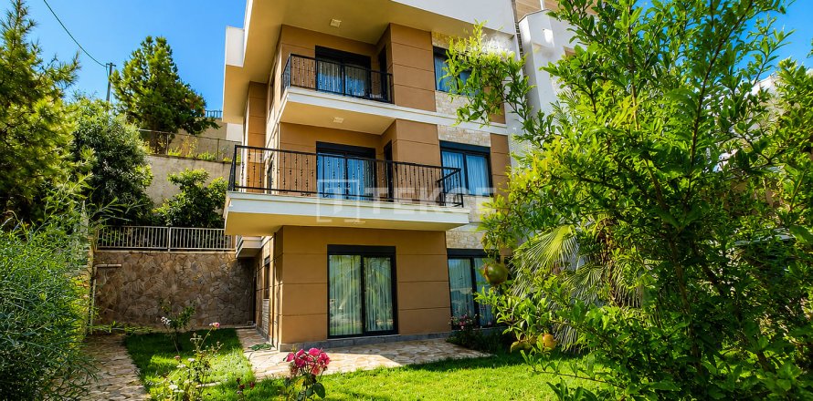 4+2 Villa in Alanya, Antalya, Türkei Nr. 228842