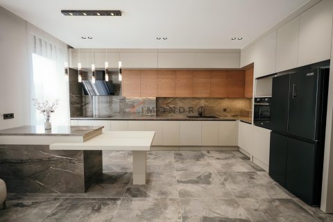 5+1 Villa  i Dosemealti, Antalya, Tyrkiet Nr. 222399 - 15