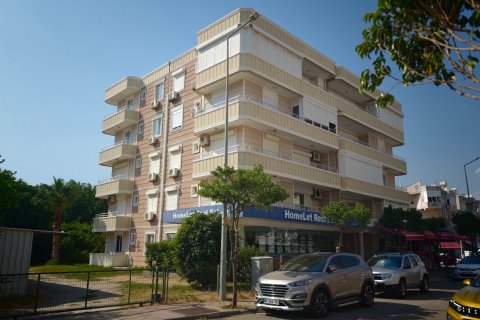 2+1 Lägenhet i Oba, Antalya, Turkiet Nr. 227831 - 2