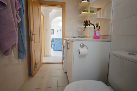 2+1 Lägenhet i Oba, Antalya, Turkiet Nr. 227831 - 9