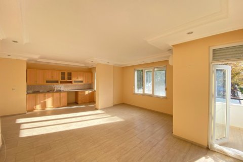 2+1 Lägenhet  i Oba, Antalya, Turkiet Nr. 227829