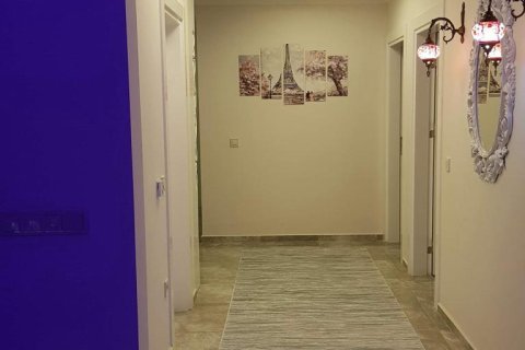 آپارتمان در  Cikcilli ، ترکیه 3 خوابه ، 130 متر مربع.  شماره 227828 - 18