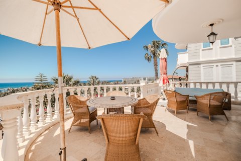 4+1 Villa  i Alanya, Antalya, Turkiet Nr. 226233 - 12