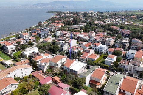 Villa for sale in Izmir, Turkey, 4 bedrooms, 210m2, No. 226234 – photo 26