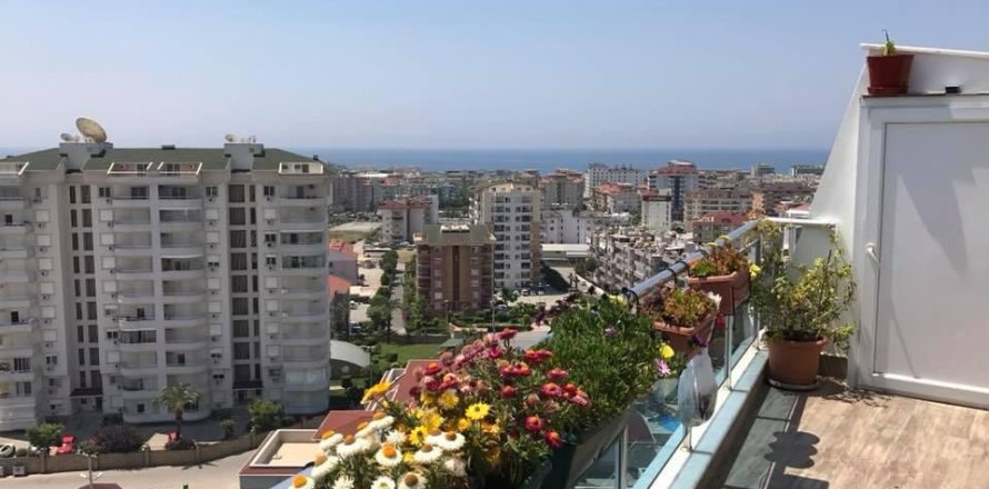 3+1 Apartment in Alanya, Antalya, Turkey No. 216755