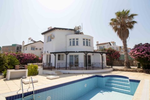 4+1 Villa  i Girne,  Nr. 211820