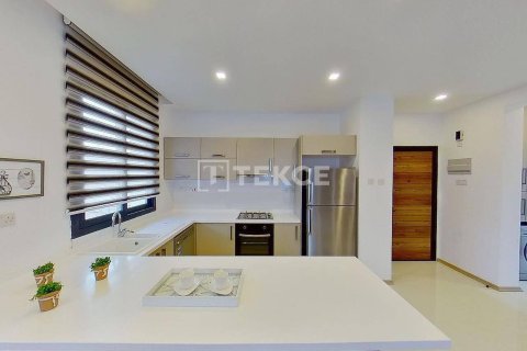 Продажа квартиры  в Гюзельюрте, Северный Кипр 1+1, 77м2, №215867 – фото 12