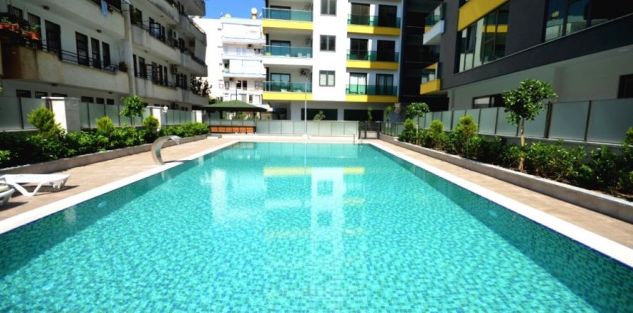 آپارتمان در  Alanya ، ترکیه 200 متر مربع.  شماره 212104