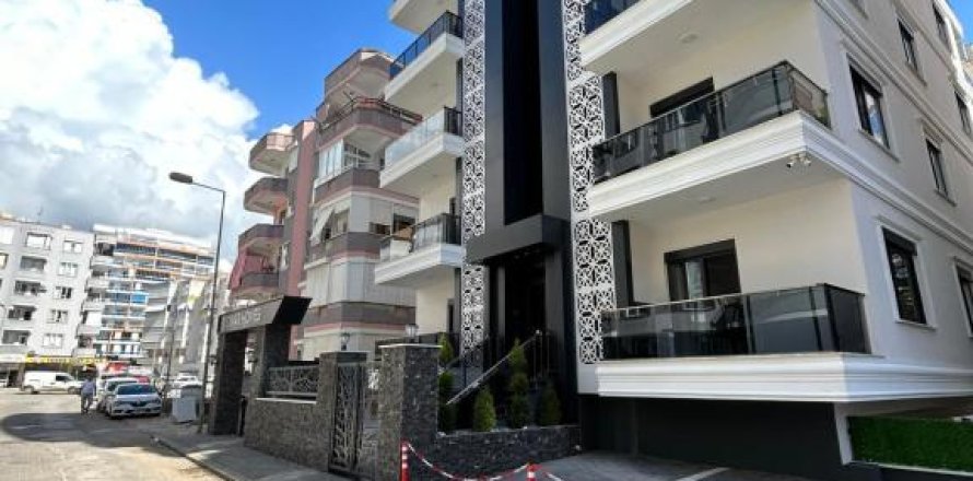 Lejlighed  i Mahmutlar, Antalya, Tyrkiet Nr. 228023