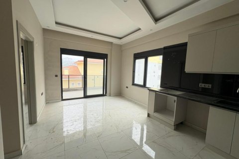 Lejlighed i Kargicak, Alanya, Antalya, Tyrkiet Nr. 228018 - 3