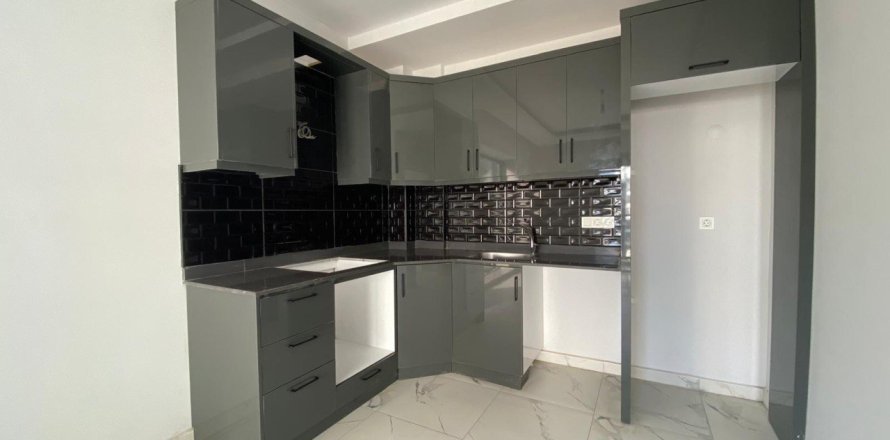 Квартира 1+1 в Аланье, Анталья, Турция №228272