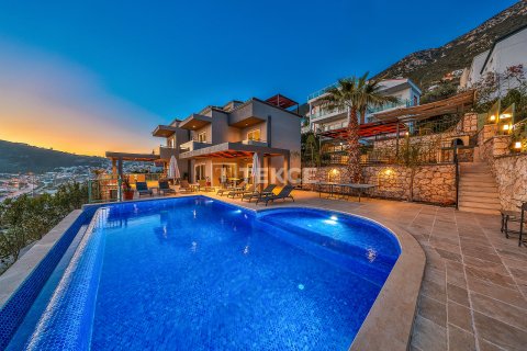 4+1 Villa i Kas, Antalya, Turkiet Nr. 221826 - 8