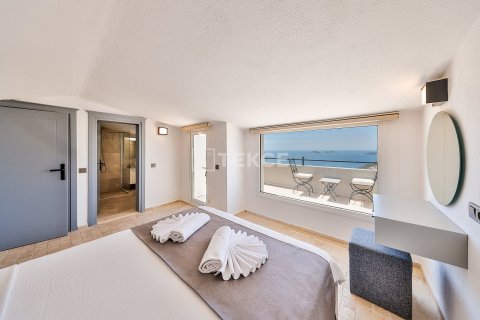 4+1 Villa i Kas, Antalya, Turkiet Nr. 221826 - 28