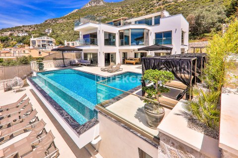 4+1 Villa in Kas, Antalya, Türkei Nr. 221827 - 3