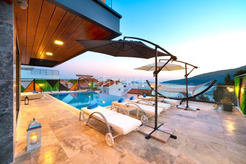 4+1 Villa i Kas, Antalya, Turkiet Nr. 221825 - 6