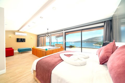 4+1 Villa i Kas, Antalya, Turkiet Nr. 221825 - 21