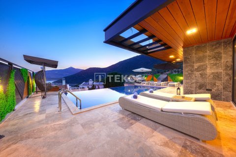 4+1 Villa i Kas, Antalya, Turkiet Nr. 221825 - 12