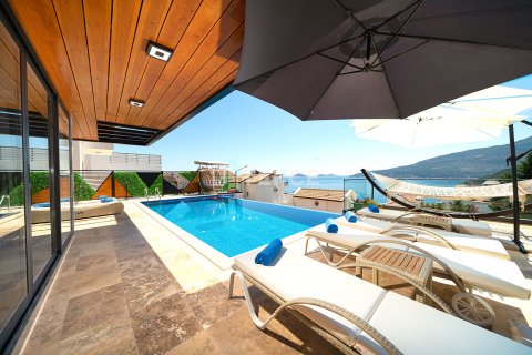 4+1 Villa i Kas, Antalya, Turkiet Nr. 221825 - 2