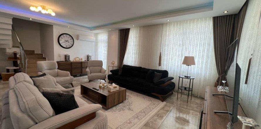 آپارتمان در Oba ، ترکیه 200 متر مربع. شماره 212981