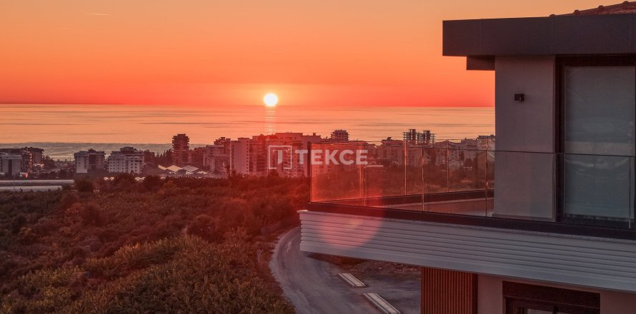 6+5 Villa i Alanya, Antalya, Tyrkia Nr. 215737