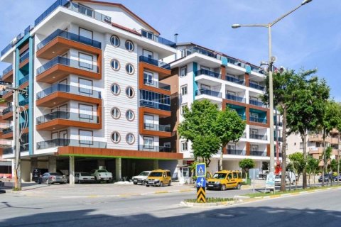 Квартира  1+1 в Аланье, Анталья, Турция №138564